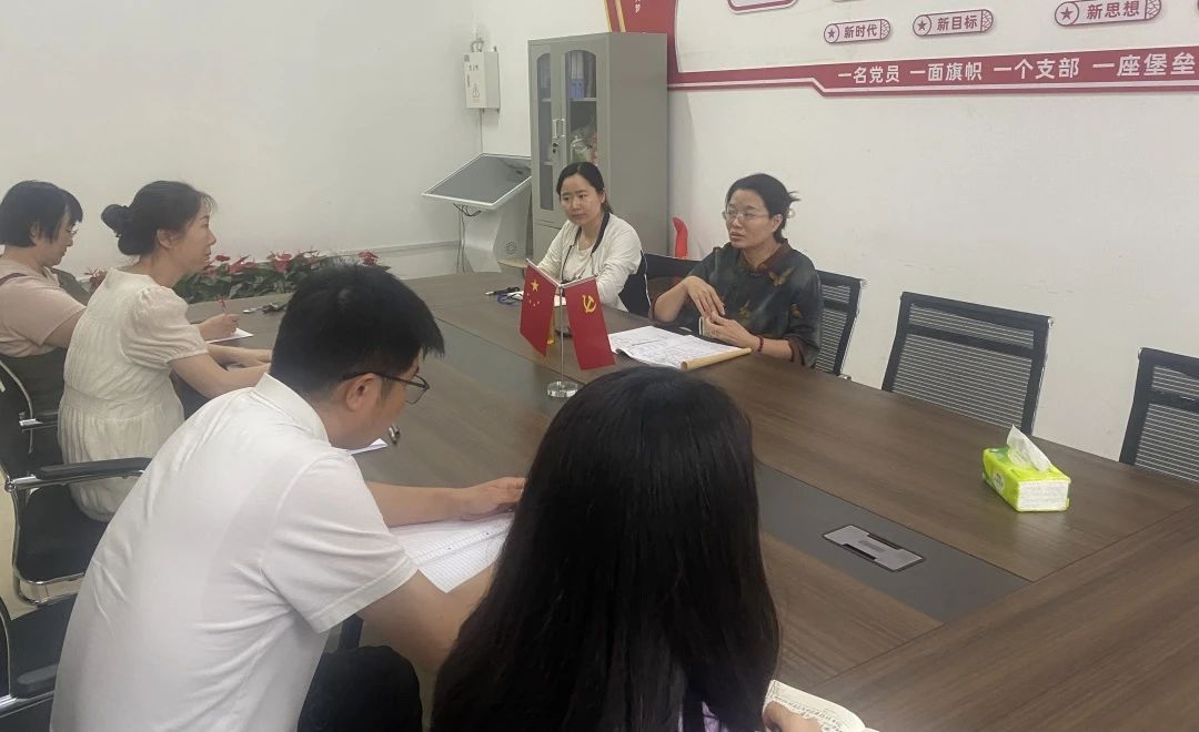 一个学期又临近尾声