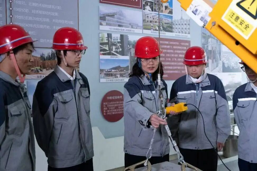 对接我省“新旧动能转换重大工程”和“